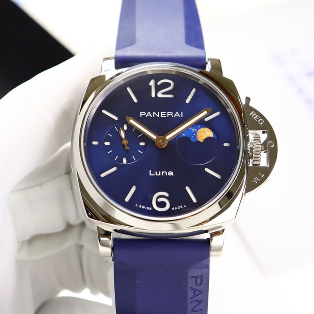 Pa*e*a1 LUMINOR Due 42mm