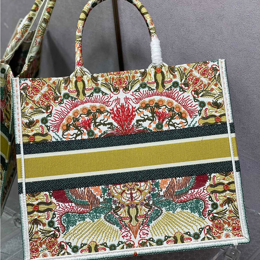 LARGE D10r BOOK TOTE