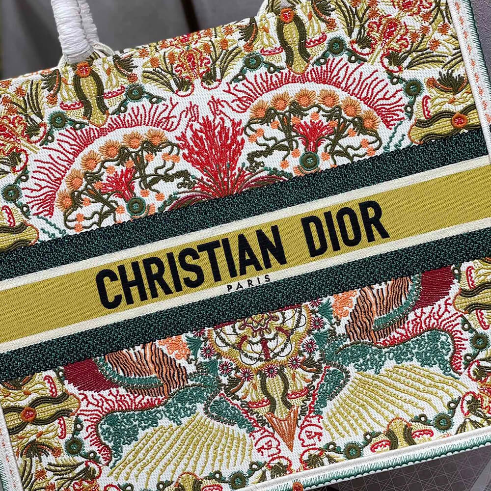 LARGE D10r BOOK TOTE