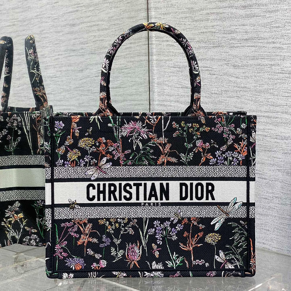 Medium D10r Book Tote