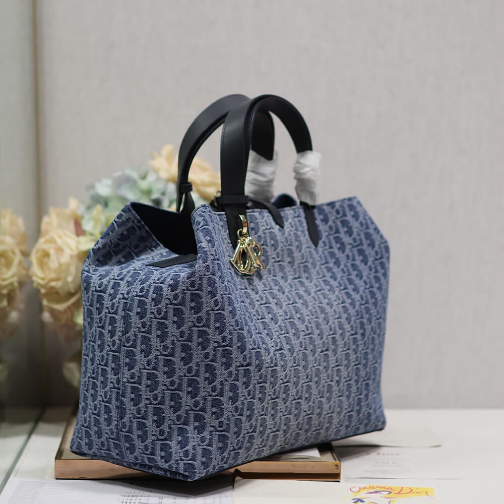 Large D10r Toujours Bag
