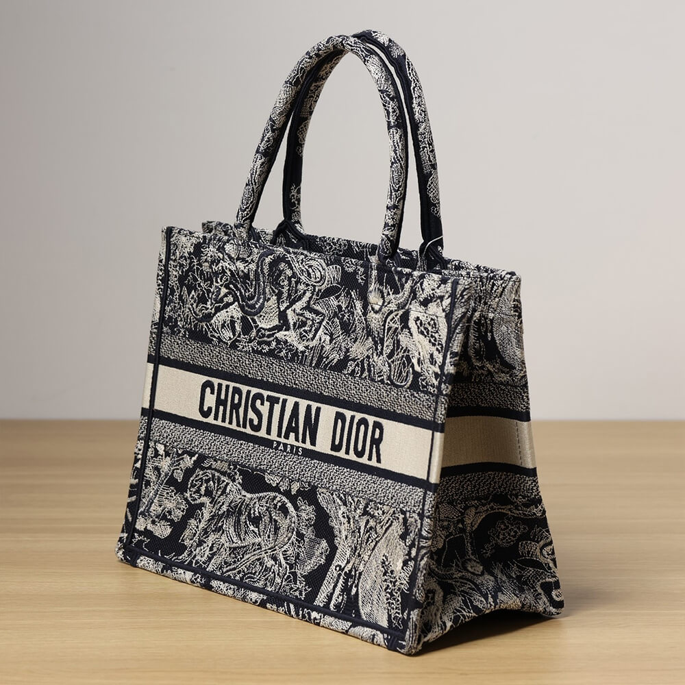 MEDIUM D10rAMOUR D10r BOOK TOTE