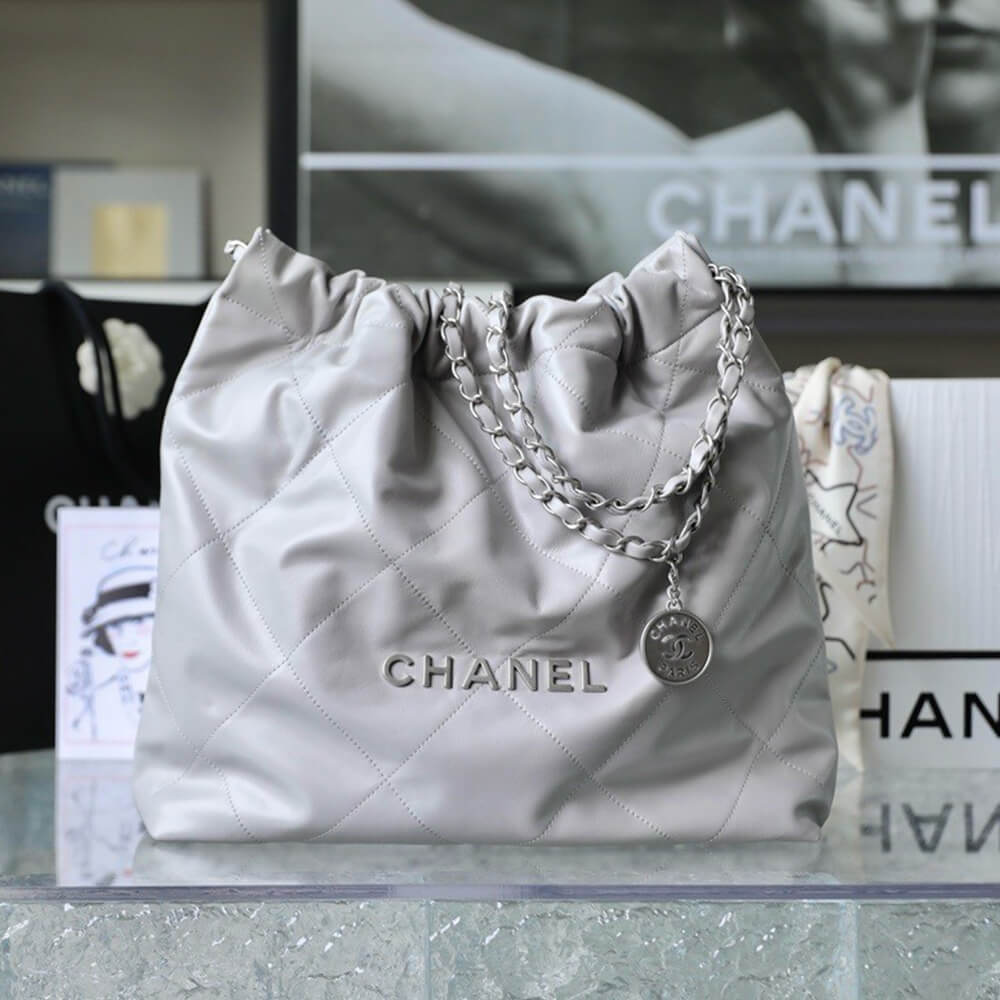 Ch**el 22 HANDBAG(high-end grade)