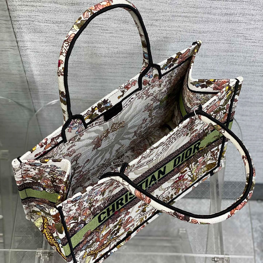 Medium D10r Book Tote