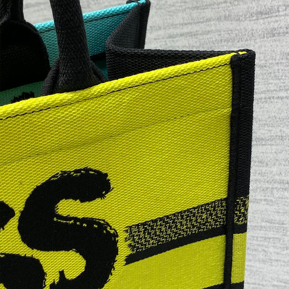 Medium D10r Book Tote