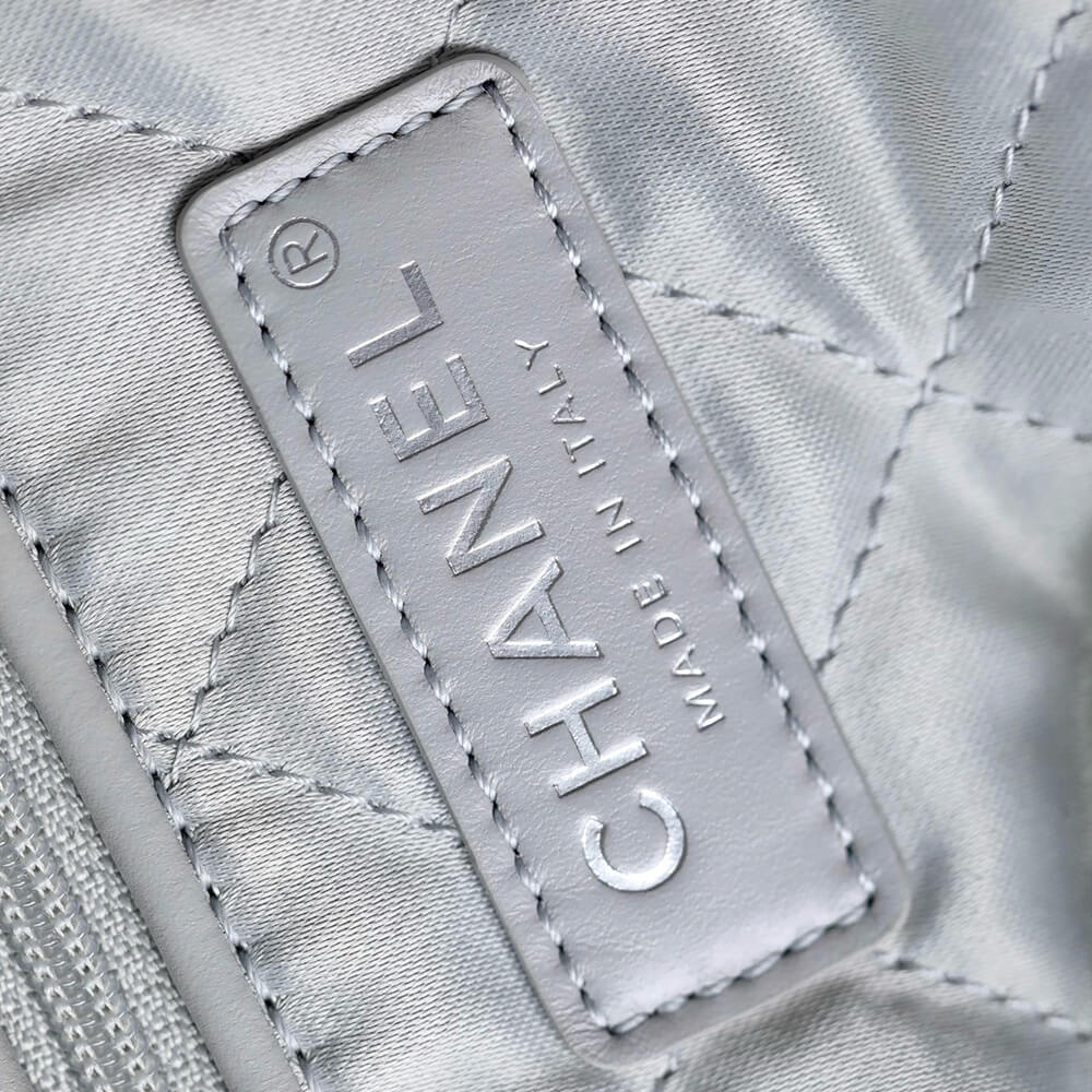 Ch**el 22 HANDBAG(high-end grade)