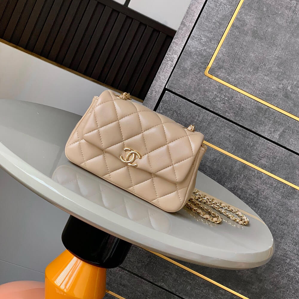 Ch**el Clutch with Chain(HIGH-END GRADE)