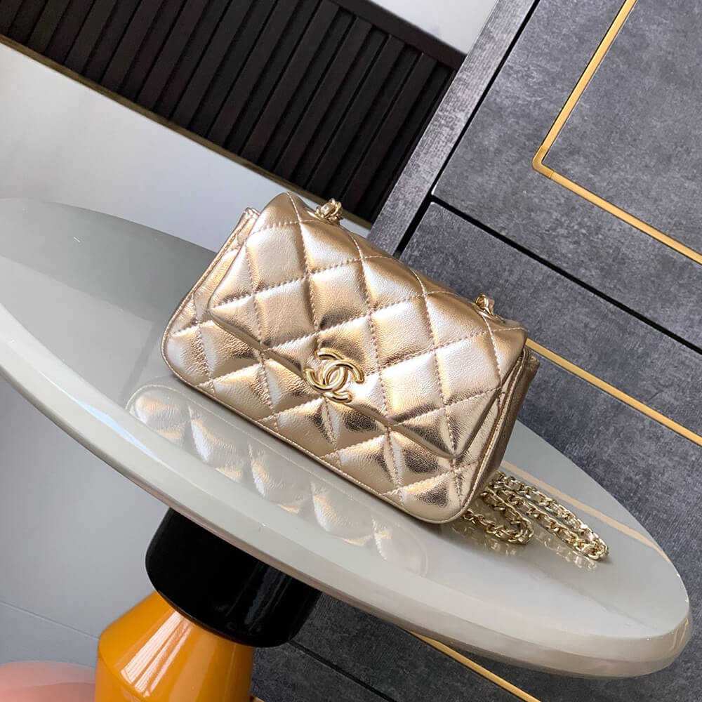 Ch**el Clutch with Chain(HIGH-END GRADE)