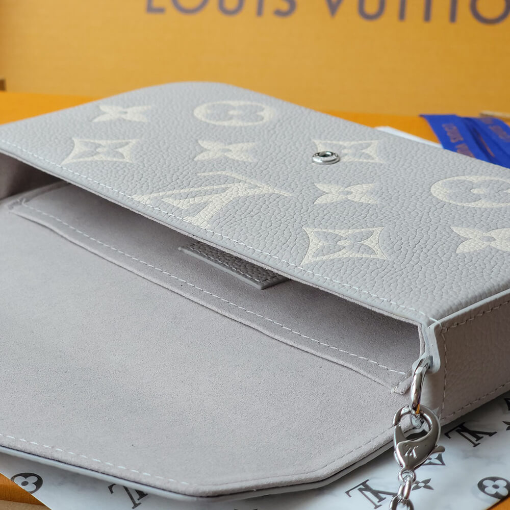LV Pochette Félicie