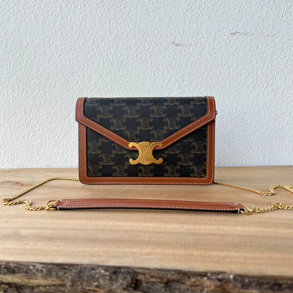 Ce1i*e WALLET ON CHAIN MARGO in TRIOMPHE CANVAS and calfskin(High-end Grade)