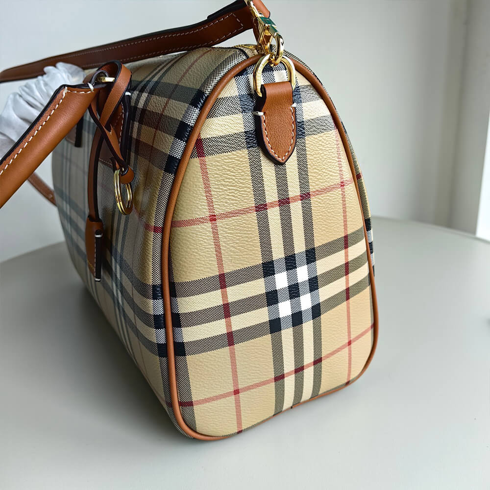 Bv*b*rry Medium Check Bowling Bag