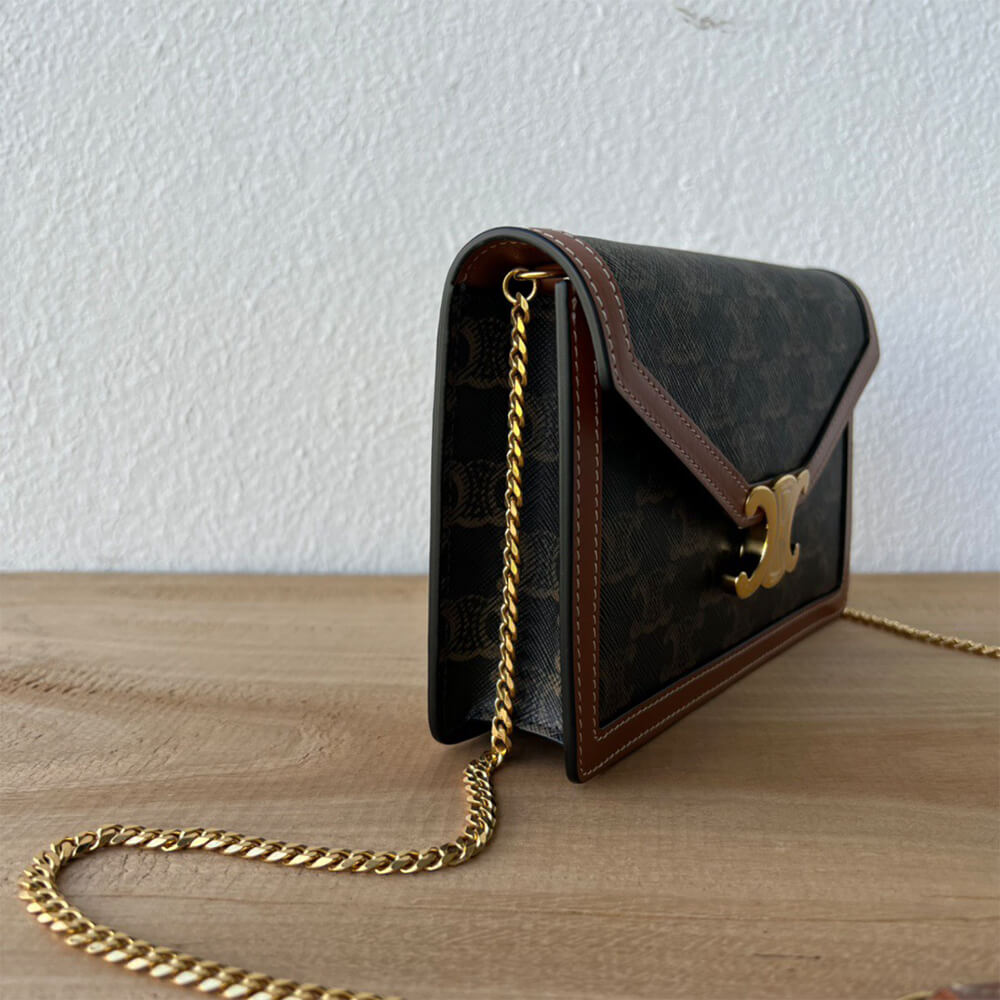 Ce1i*e WALLET ON CHAIN MARGO in TRIOMPHE CANVAS and calfskin(High-end Grade)