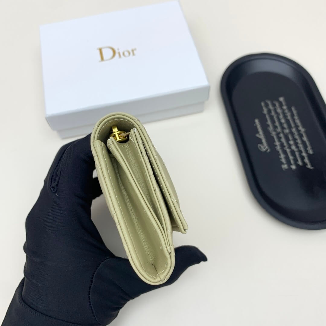 D10r Jolie Glycine Wallet