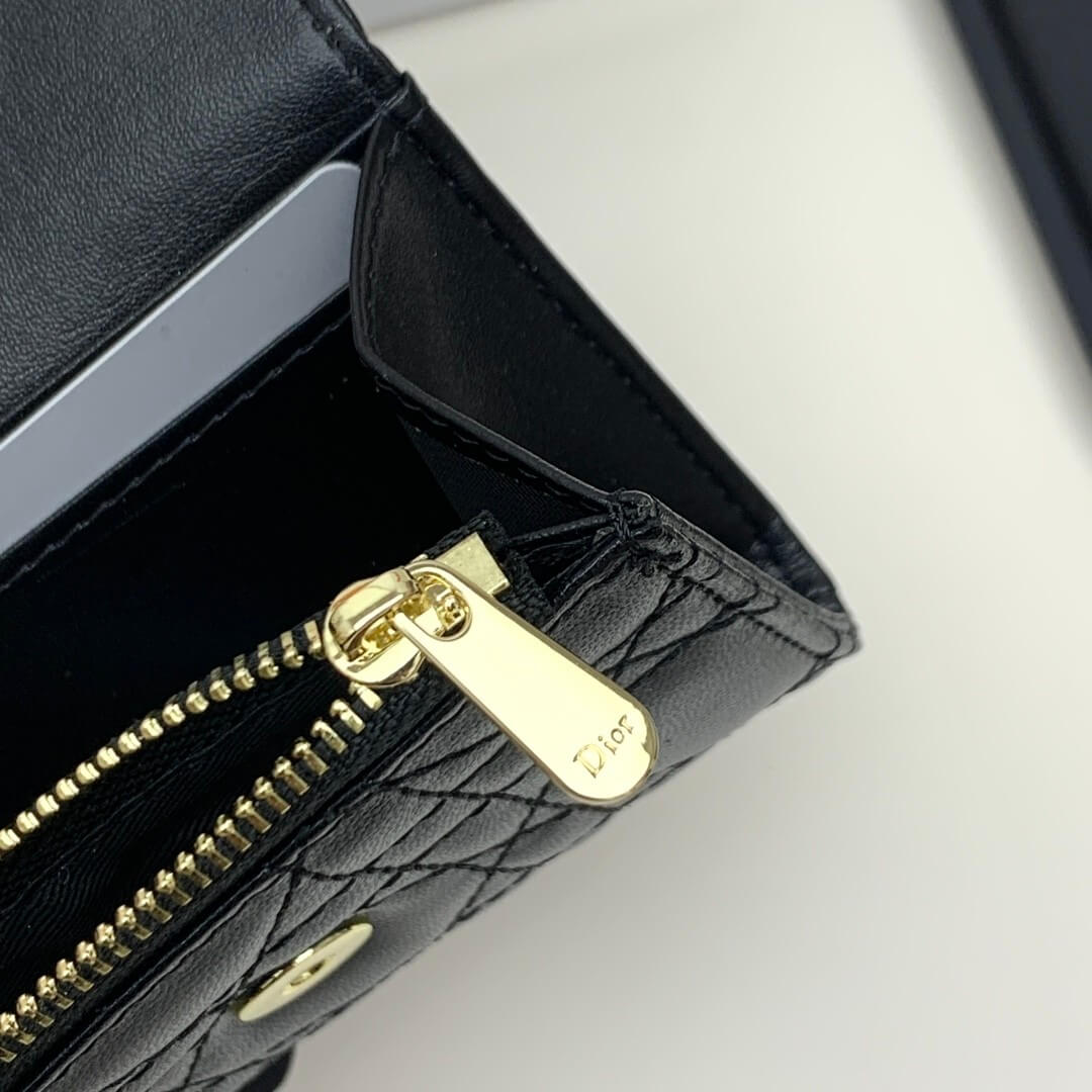 D10r Jolie Glycine Wallet