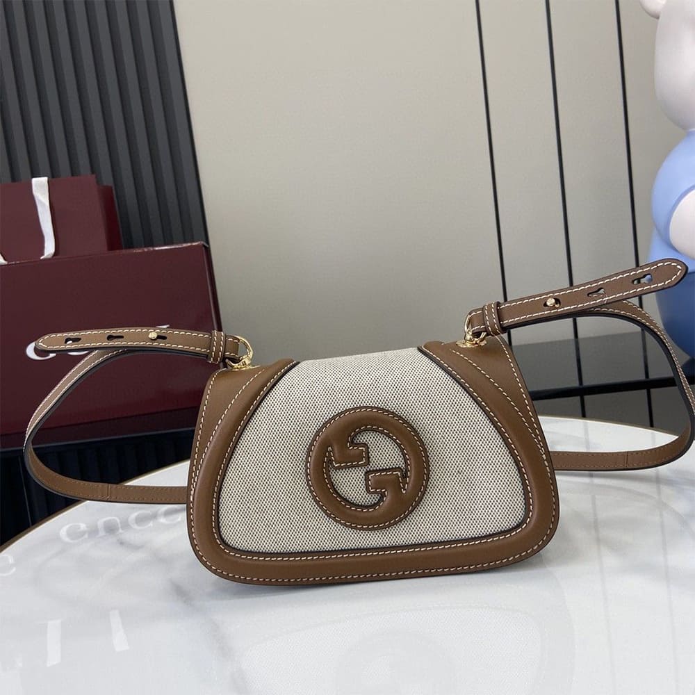 Gvc*1 Blondie small shoulder bag