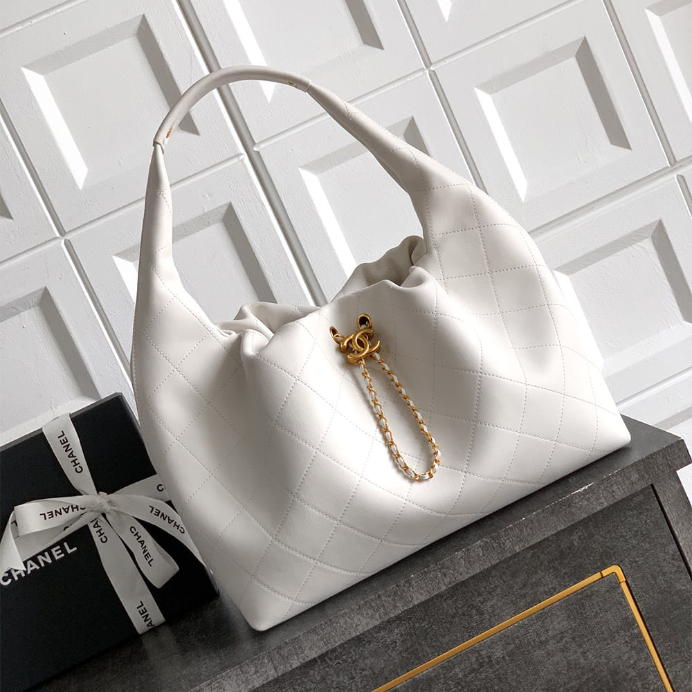 Ch**el LARGE HOBO BAG(HIGH-END GRADE)