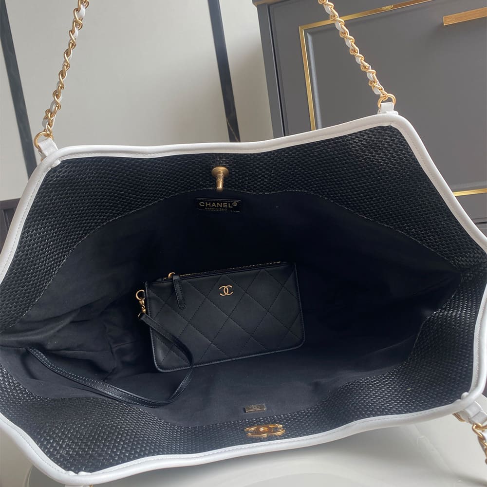 Ch**el MAXI SHOPPING BAG(HIGH-END GRADE)