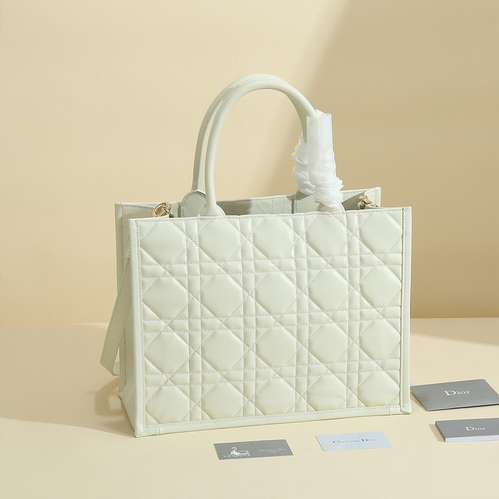 D10r Medium D10r Book Tote(High-End Grade)