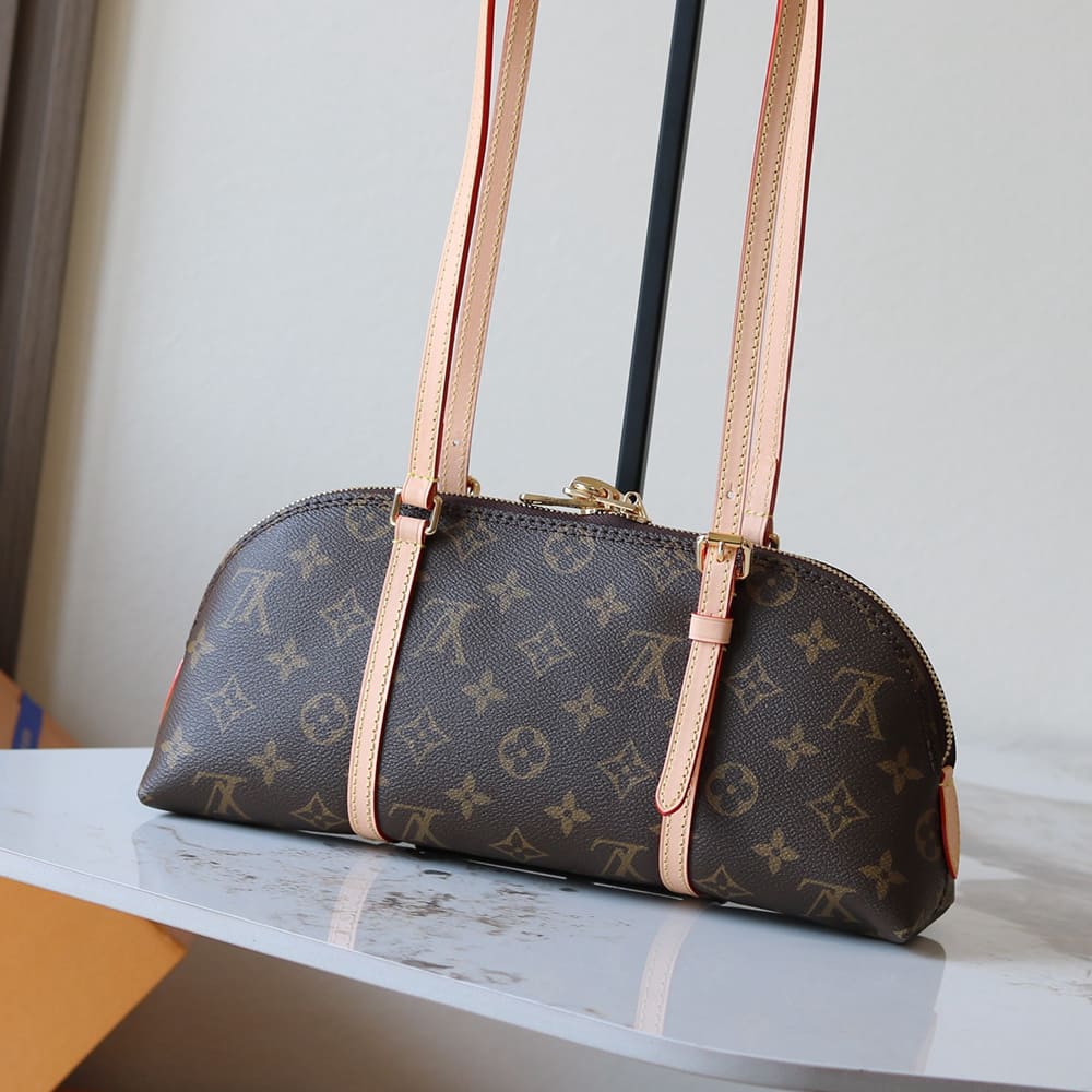 LV Squire East West(HIGH-END GRADE)