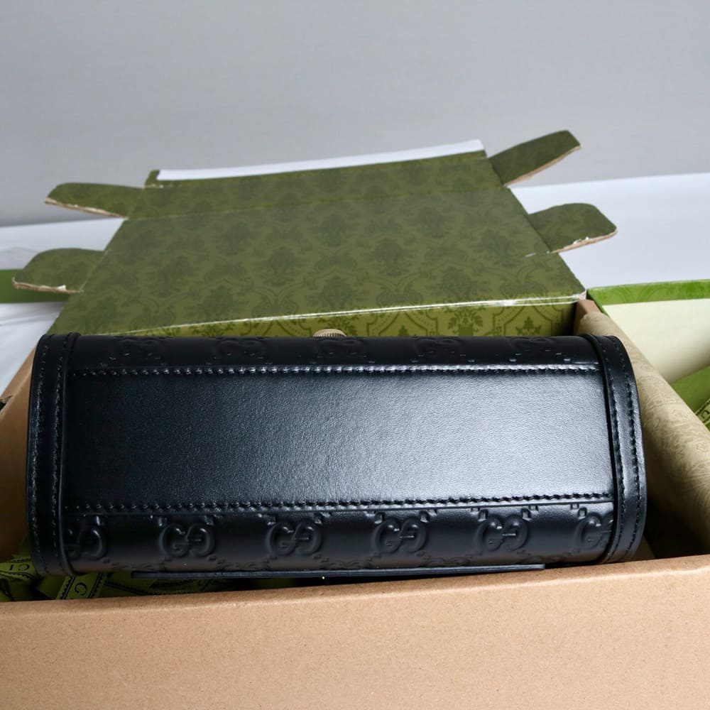 Gvc*1 Padlock small top handle bag(HIGH-END GRADE)