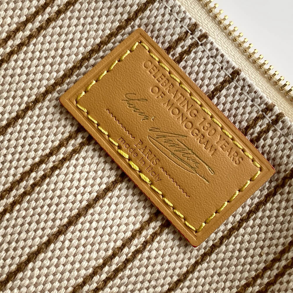 LV Pochette Accessoires