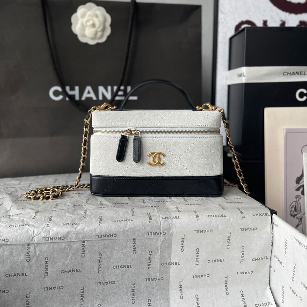 Ch**el Vanity with Chain(HIGH-END GRADE)