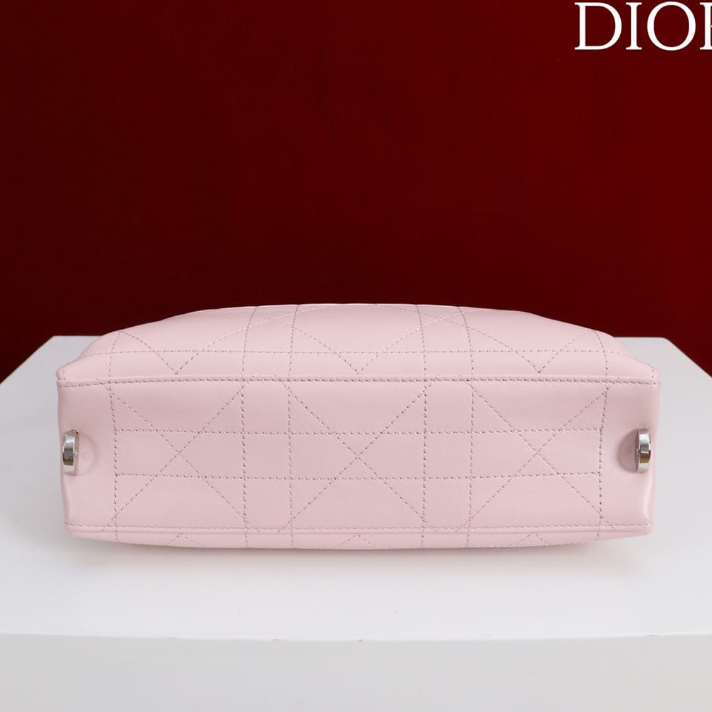D10r Trianon Bag with Chain(HIGH-END GRADE)