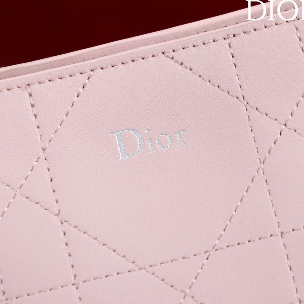 Small Vertical D10r Trianon Bag with Chain(HIGH-END GRADE)