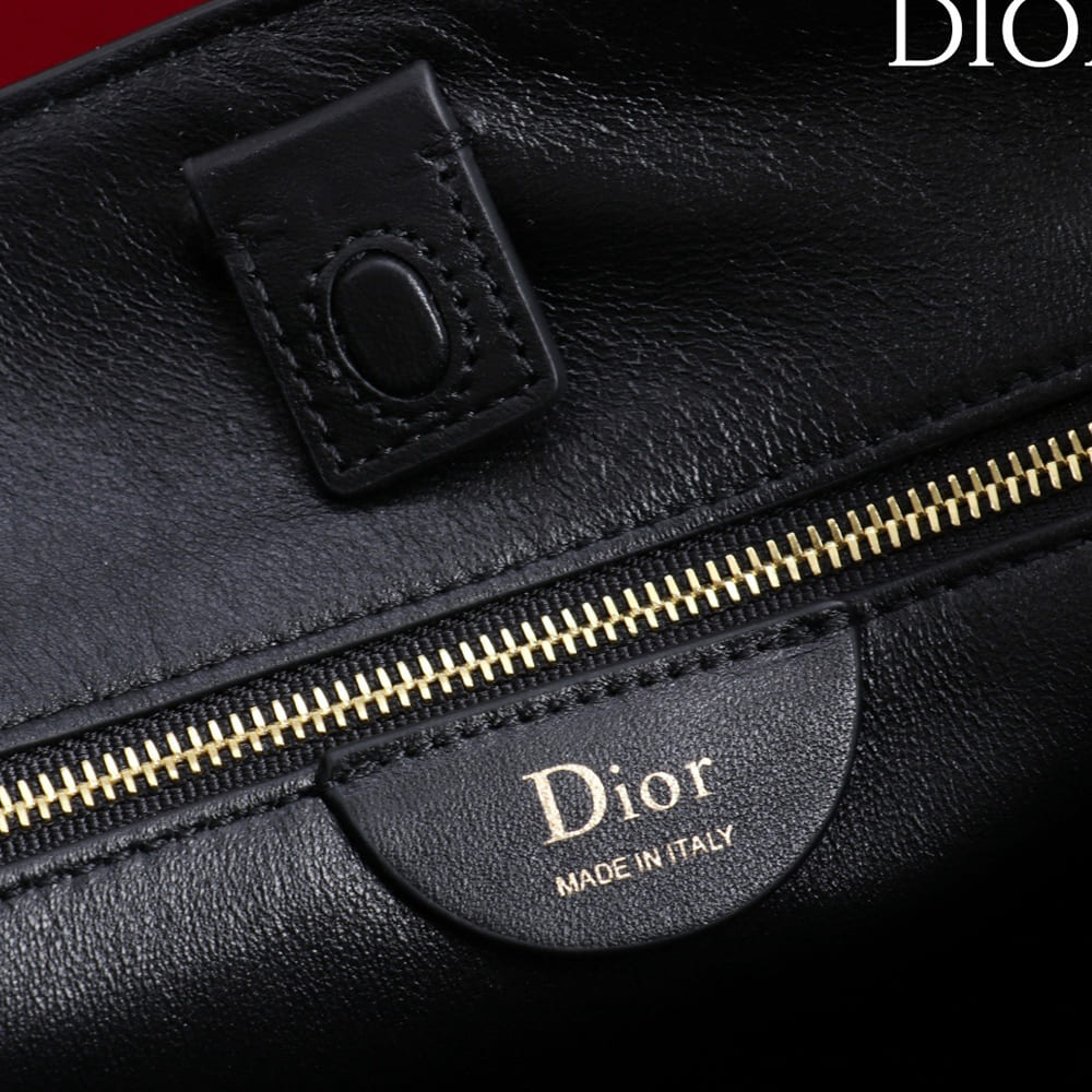 D10r Trianon Bag with Chain(HIGH-END GRADE)