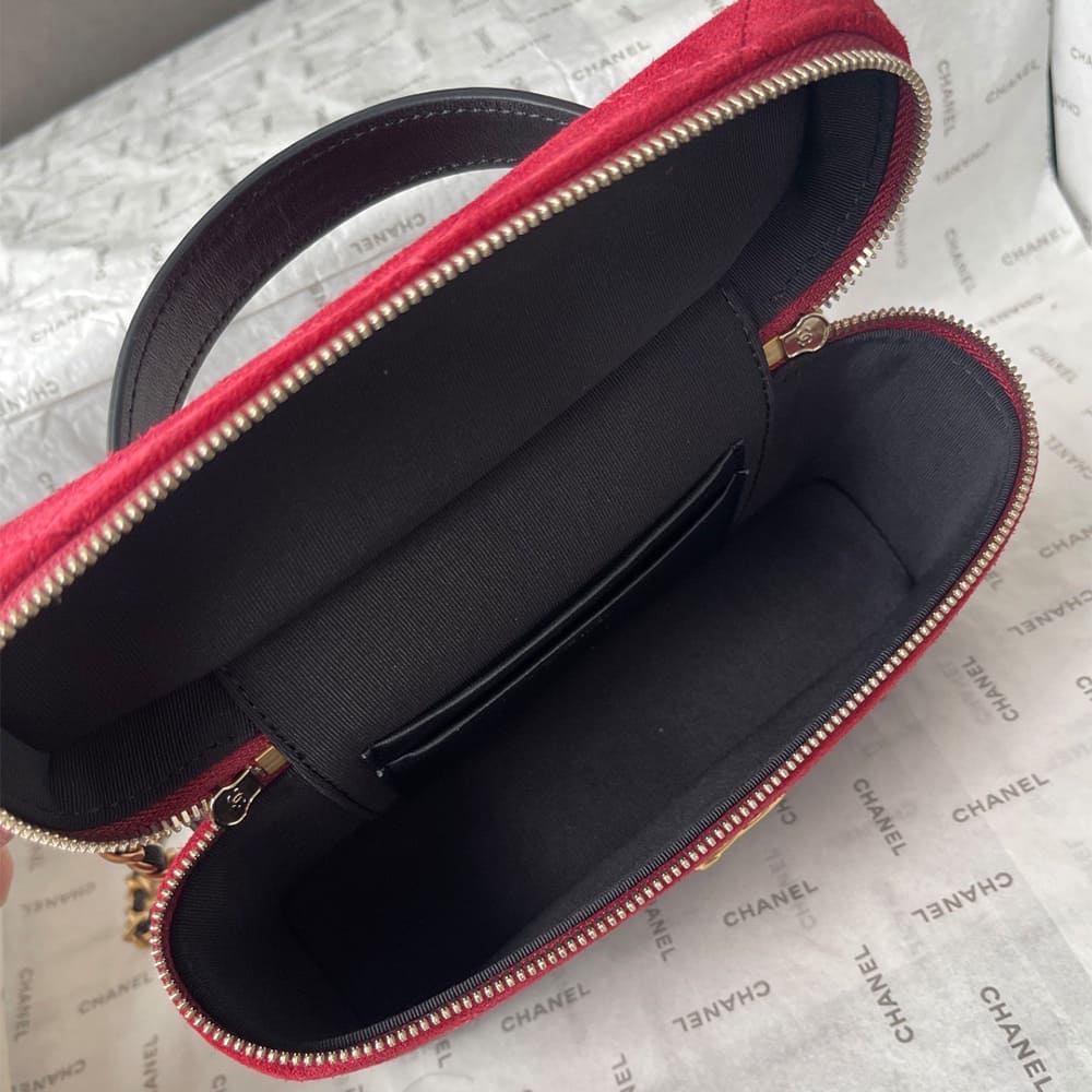 Ch**el Vanity with Chain(HIGH-END GRADE)